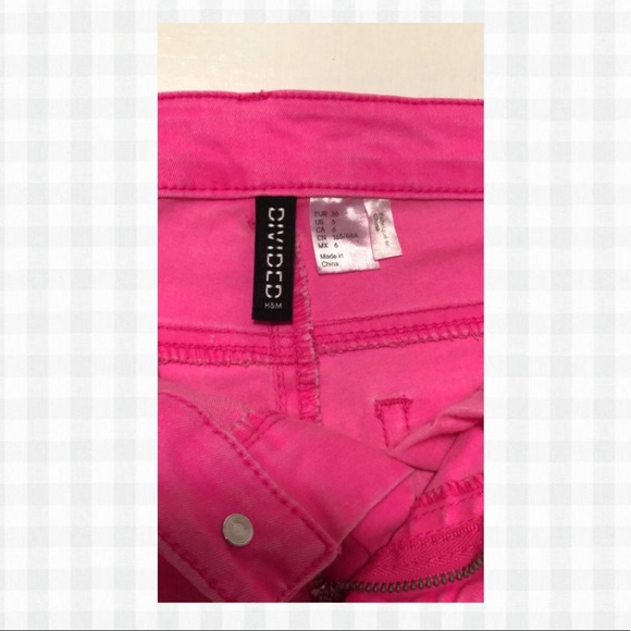 Divided Pink Jeans by H&M - Picture 3 of 4